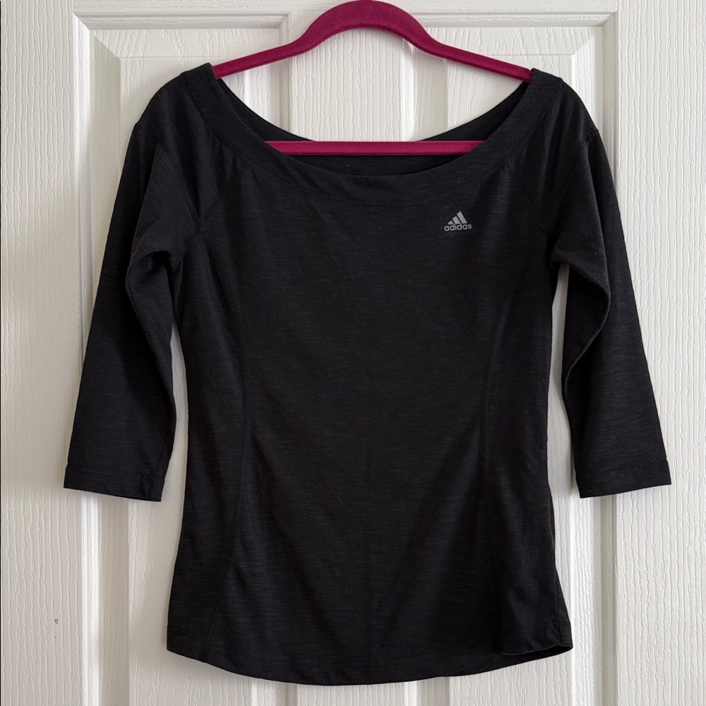Adidas Women's Black 3/4 Sleeve Workout Top